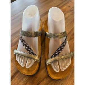 Naot Metallic Gold Rhinestone Strappy Cork Footbed Sandals Made in Israel 39